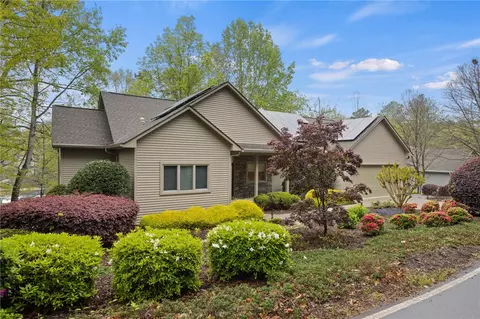 10 Wharf Dr, Salem, SC 29676