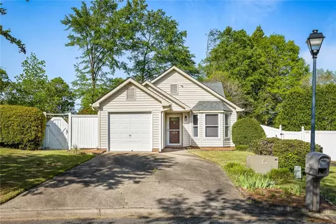 109 Cobblestone Ct, Anderson, SC 29621