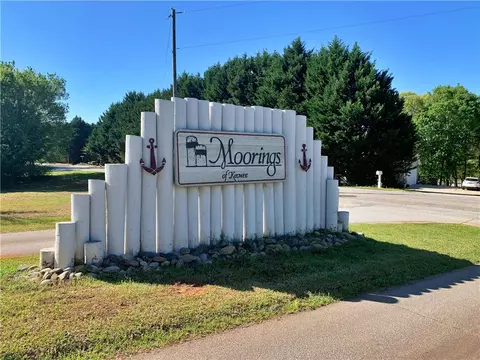 00 Mooring Line Dr, Seneca, SC 29672