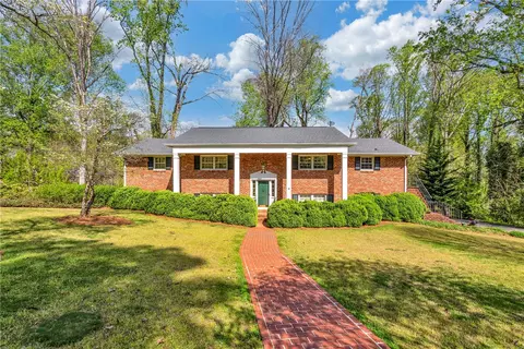 148 Queens Ct, Pickens, SC 29671