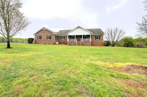 135 E Church Rd, Easley, SC 29642 photo 42