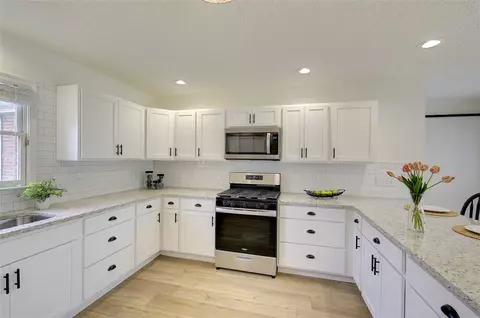 135 E Church Rd, Easley, SC 29642 photo 14