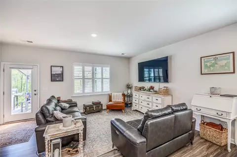 340 Sliding Rock Dr, Pendleton, SC 29670 photo 3