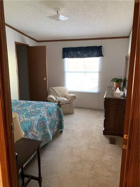 121 Sivnksty Rd, Starr, SC 29684 photo 10