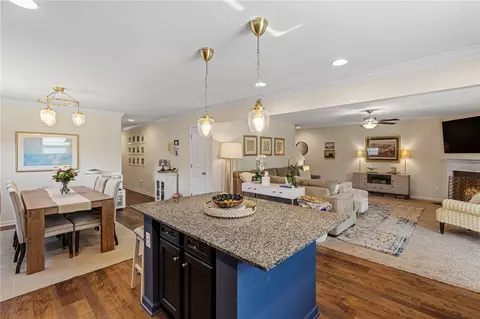 170 Sunny Point Loop, Central, SC 29630 photo 11