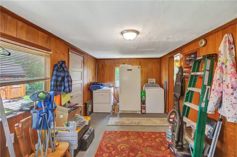 205 S 7th St, Easley, SC 29640 photo 17