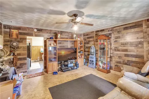 205 S 7th St, Easley, SC 29640 photo 6