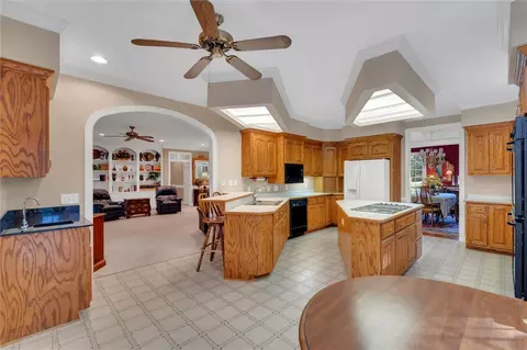104 Overlook Ct, Easley, SC 29642 photo 13