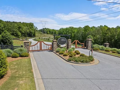 144 Bailey St, Six Mile, SC 29682 photo 3