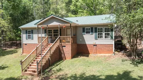 502 Lake Forest Dr, Abbeville, SC 29620