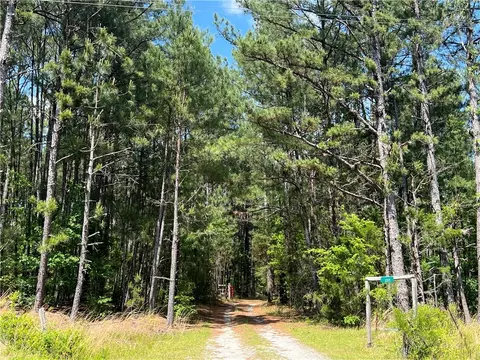 1717 Sc 283 Hwy, Plum Branch, SC 29845