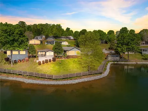 1230 Melton Rd #8, West Union, SC 29696