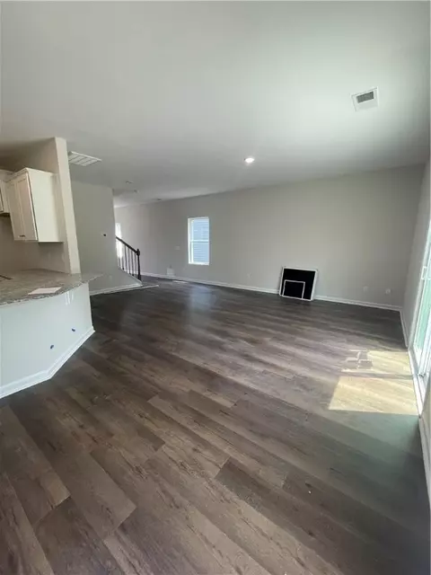 106 Brown Cir, Easley, SC 29642 photo 4