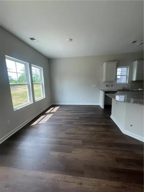 106 Brown Cir, Easley, SC 29642 photo 3