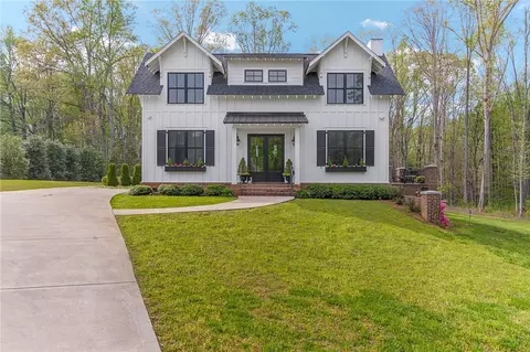 170 Vinland Ct, Easley, SC 29640