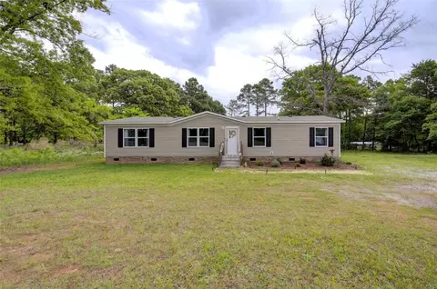 3590 Peachtree Rd, Inman, SC 29349