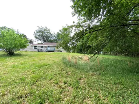 129 Christopher St, Duncan, SC 29334 photo 31