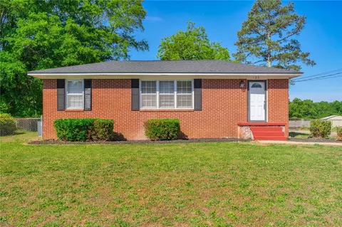 125 Hillcrest Cir, Anderson, SC 29624
