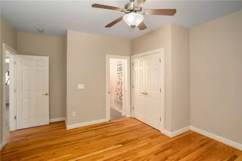 906 Shadow Oaks Dr, Seneca, SC 29672 photo 23