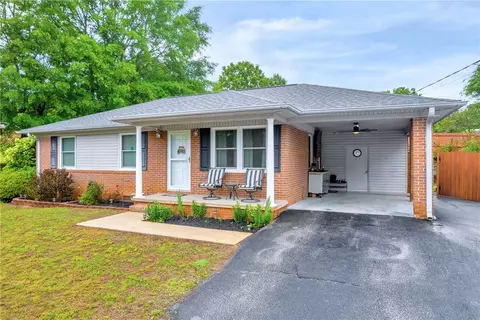 904 Andover Way, Walhalla, SC 29691 photo 4