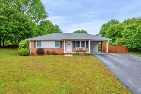 904 Andover Way, Walhalla, SC 29691 photo 2