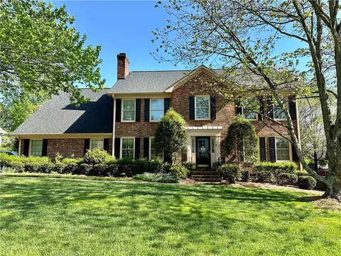 224 E Shallowstone Way, Greer, SC 29650