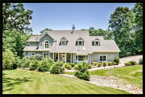 11 Harbour View Dr, Salem, SC 29676