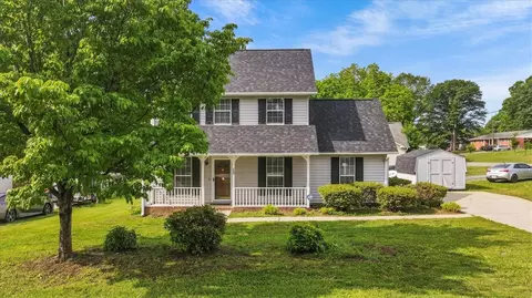 100 Belle Flower Ct, Spartanburg, SC 29303