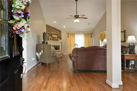 103 Stonewall Ct, Easley, SC 29642 photo 8