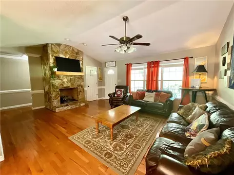 870 Pickett Post Rd, Walhalla, SC 29691 photo 4