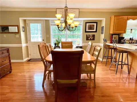 870 Pickett Post Rd, Walhalla, SC 29691 photo 9