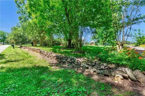 359 Earle Rd, Central, SC 29630 photo 50