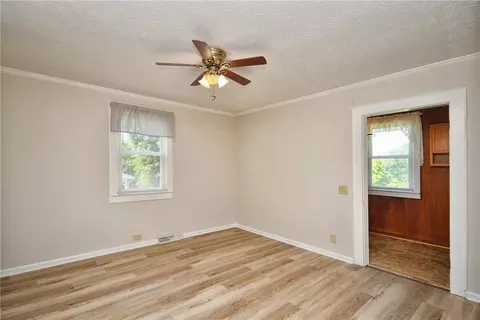 112 Cobb St, Easley, SC 29640 photo 17