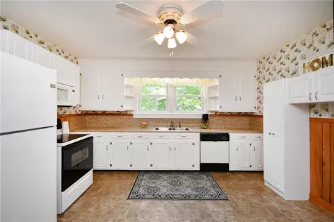 112 Cobb St, Easley, SC 29640 photo 10