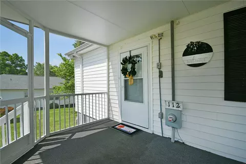 112 Cobb St, Easley, SC 29640 photo 3