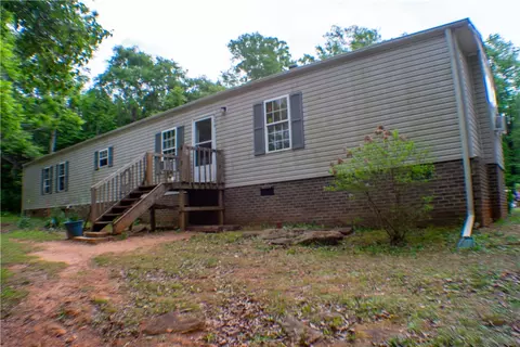 126 Holland Dr, Belton, SC 29627
