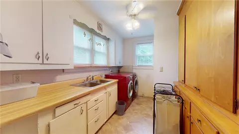206 E 3rd Ave, Easley, SC 29640 photo 18