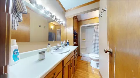 206 E 3rd Ave, Easley, SC 29640 photo 13