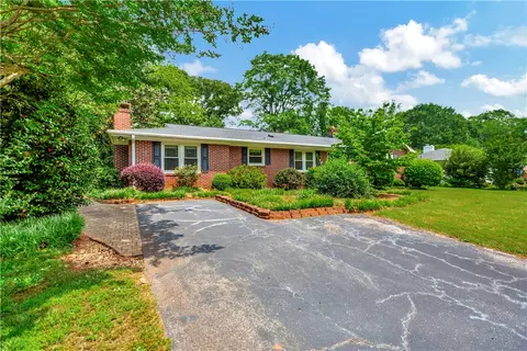 209 Brook St, Clemson, SC 29631 photo 2