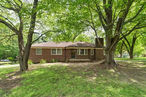 304 Azalea Dr, Anderson, SC 29625