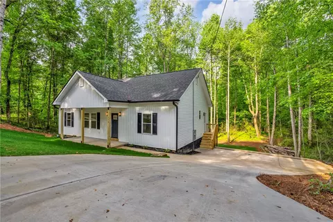 238 Brookview Cir, Easley, SC 29642 photo 2