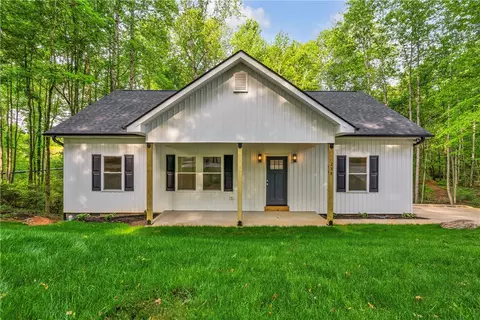 238 Brookview Cir, Easley, SC 29642