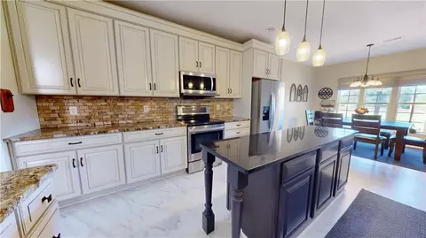 228 Sassafras Dr, Easley, SC 29642 photo 9