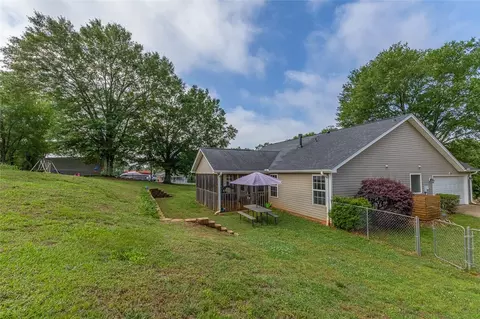 313 Midland Dr, Easley, SC 29640 photo 28