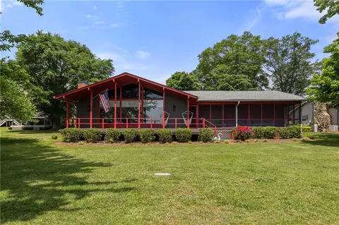 114 Coastline Dr, Inman, SC 29349