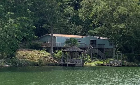 65 Doker Dr, Iva, SC 29655