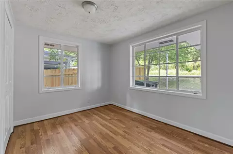 10 Riley St, Honea Path, SC 29654 photo 6