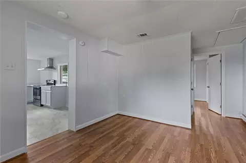 10 Riley St, Honea Path, SC 29654 photo 7