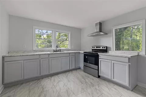 10 Riley St, Honea Path, SC 29654 photo 10
