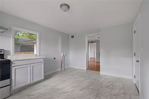 10 Riley St, Honea Path, SC 29654 photo 11